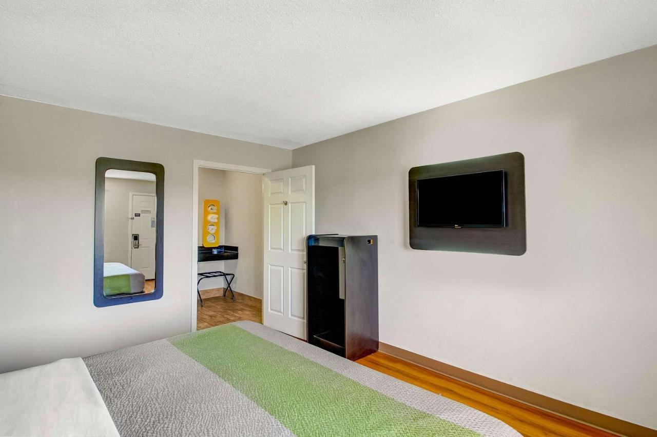 Motel 6-Charles Town, Wv Εξωτερικό φωτογραφία