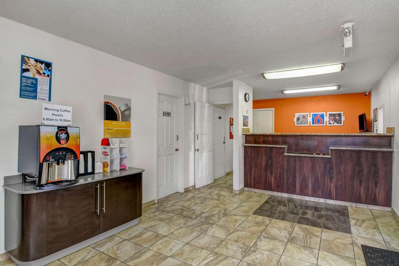 Motel 6-Charles Town, Wv Εξωτερικό φωτογραφία