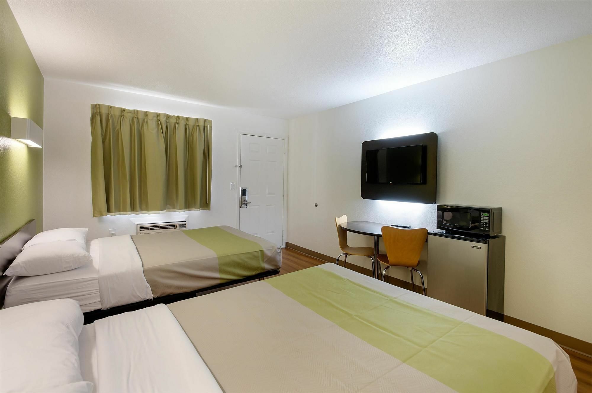 Motel 6-Charles Town, Wv Εξωτερικό φωτογραφία