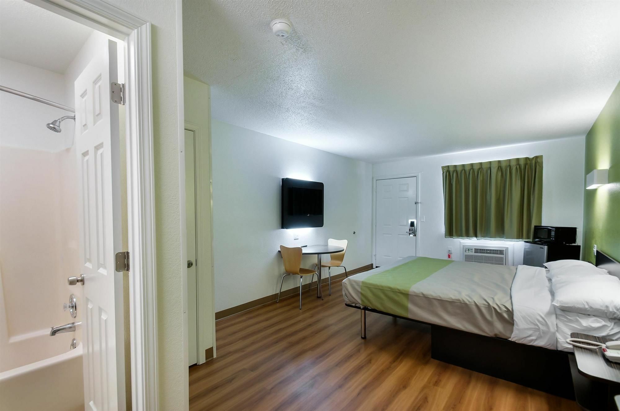 Motel 6-Charles Town, Wv Εξωτερικό φωτογραφία